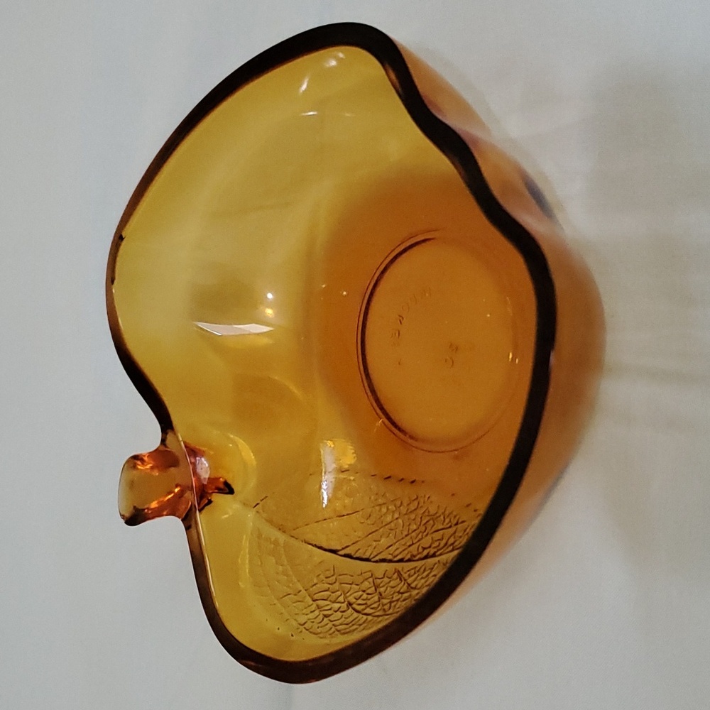 Vintage Amber Glass Apple Bowl Made In Indonesia